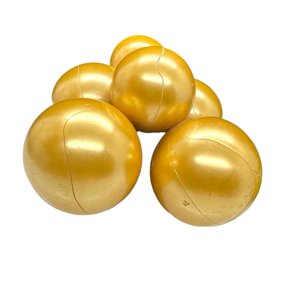 Vintage Gold & Green Lucite Cluster Bead Dress Clips - Picture 6 of 7